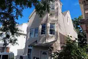 173 Benziger Ave, New York, NY 10301 - Photo 2