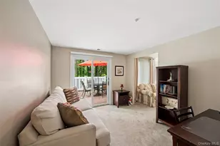 296 Birchwood Rd, Medford, NY 11763 - Photo 6