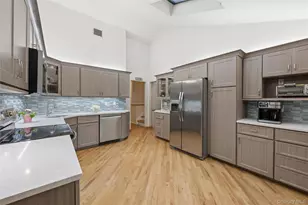 21 Woodridge Ln, Sea Cliff, NY 11579 - Photo 12