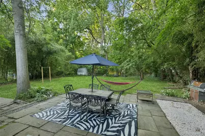 21 Woodridge Lane, Sea Cliff, NY 11579 - Photo 24