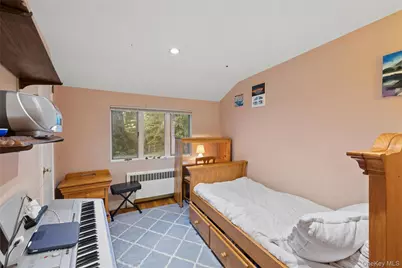 21 Woodridge Lane, Sea Cliff, NY 11579 - Photo 14