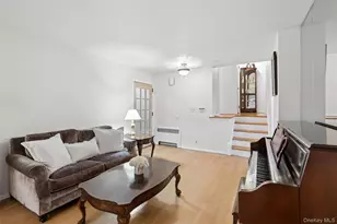 21 Woodridge Ln, Sea Cliff, NY 11579 - Photo 10