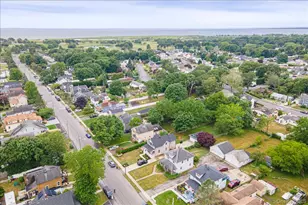 68 Rollstone Ave, West Sayville, NY 11796 - Photo 20
