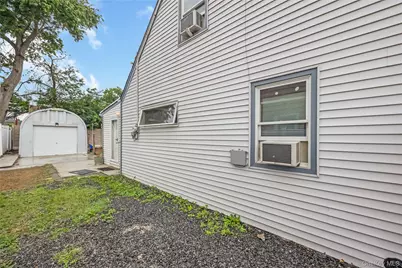 41 Haig Road, Valley Stream, NY 11581 - Photo 12