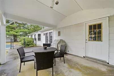 15 Groton Lane, Coram, NY 11727 - Photo 16