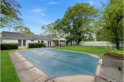 15 Groton Lane, Coram, NY 11727 - Photo 20