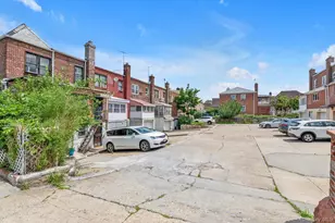 105-06 62nd Dr, Forest Hills, NY 11375 - Photo 24