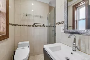 105-06 62nd Dr, Forest Hills, NY 11375 - Photo 14
