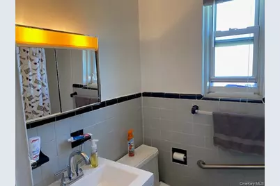 260-11 73rd Avenue #E-2, Glen Oaks, NY 11004 - Photo 14