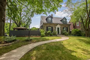 4 Knox Pl, New York, NY 10314 - Photo 1