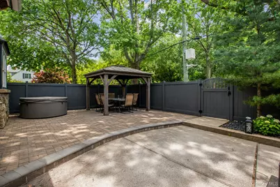 4 Knox Pl., New York, NY 10314 - Photo 8