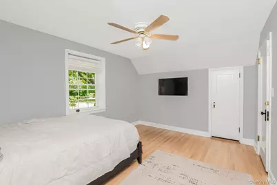 4 Knox Pl., New York, NY 10314 - Photo 24