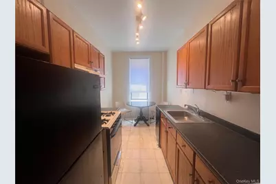 37-20 81 Street #5E, Jackson Heights, NY 11372 - Photo 4