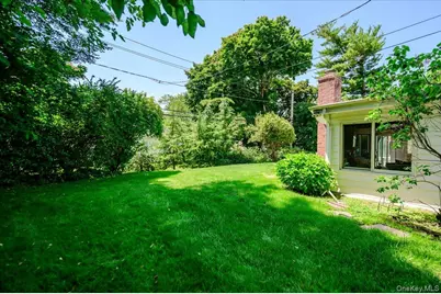 70 Longfellow Road, Great Neck, NY 11023 - Photo 26