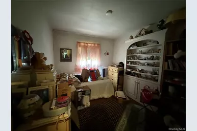 212 Union Avenue, Patchogue, NY 11772 - Photo 8