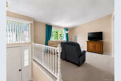 11 Brayton Road, Carmel, NY 10512 - Photo 2