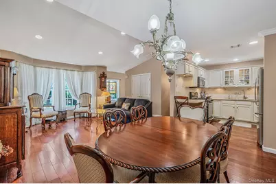 1130 Savoy Drive, Melville, NY 11747 - Photo 14