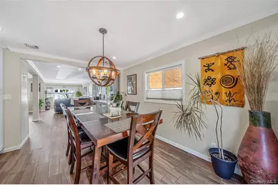 1053 Ocean Avenue, Bay Shore, NY 11706 - Photo 16