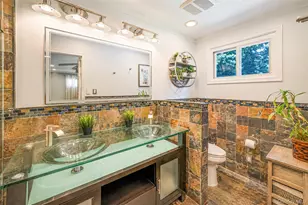 1053 Ocean Ave, Bay Shore, NY 11706 - Photo 24