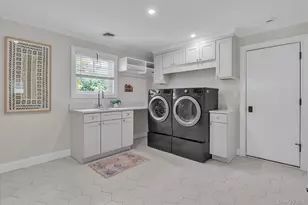 129 Fillmore St, Centerport, NY 11721 - Photo 12
