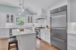 129 Fillmore St, Centerport, NY 11721 - Photo 8