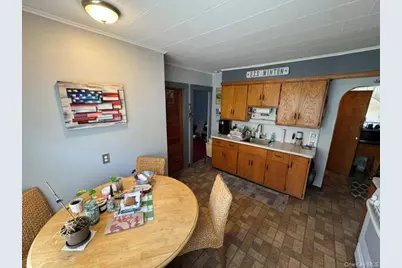 616 College Place, College Point, NY 11356 - Photo 6