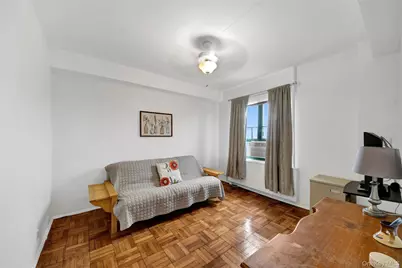14 Metropolitan Oval #8G, Bronx, NY 10462 - Photo 4