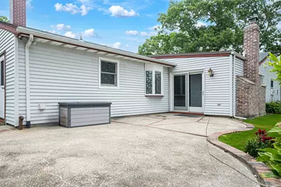 10 Saddle Hill Road, Coram, NY 11727 - Photo 24