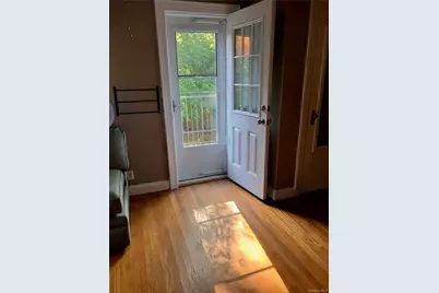 12 Maryland Avenue, Freeport, NY 11520 - Photo 16