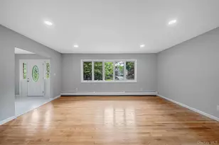 111 Pine St, Port Jefferson Station, NY 11776 - Photo 16