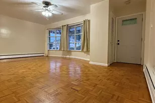 15 Meriam St, Hempstead, NY 11550 - Photo 6