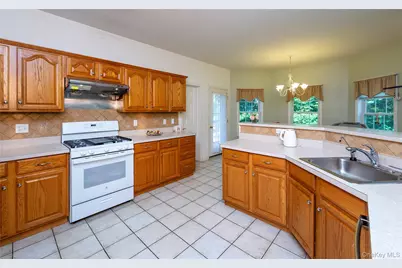 63 Guinness Way, Hopewell Junction, NY 12533 - Photo 22