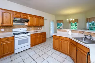 63 Guinness Way, Hopewell Junction, NY 12533 - Photo 22