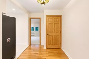 61-34 76th St, Middle Village, NY 11379 - Photo 4