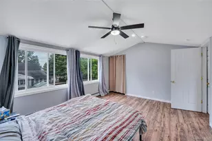 40 Blueberry Ln, Hicksville, NY 11801 - Photo 12