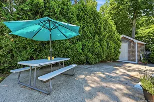 26 Hickory Rd, Rocky Point, NY 11778 - Photo 16
