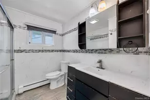 163 Miller Rd, Hicksville, NY 11801 - Photo 18
