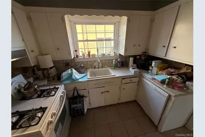 13812 Rockaway Beach Boulevard, Rockaway Park, NY 11694 - Photo 20