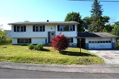 62 Warwick Road, Carmel, NY 10512 - Photo 1