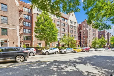 109-14 Ascan Avenue #5A, Forest Hills, NY 11375 - Photo 2