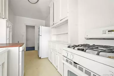 109-14 Ascan Avenue #5A, Forest Hills, NY 11375 - Photo 12