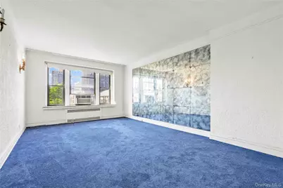 109-14 Ascan Avenue #5A, Forest Hills, NY 11375 - Photo 8