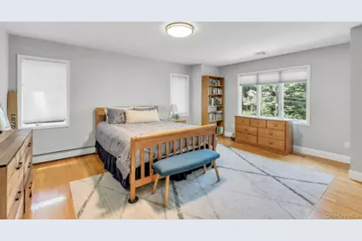 10 Winter Lane, Dix Hills, NY 11746 - Photo 22