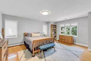 10 Winter Ln, Dix Hills, NY 11746 - Photo 22