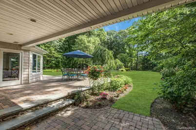 10 Winter Lane, Dix Hills, NY 11746 - Photo 30