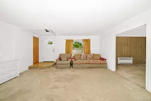 246 Columbus Ave, West Babylon, NY 11704 - Photo 14