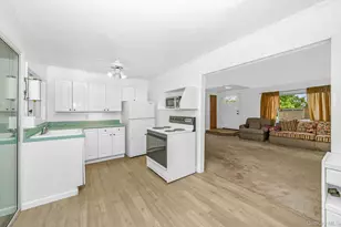 246 Columbus Ave, West Babylon, NY 11704 - Photo 12