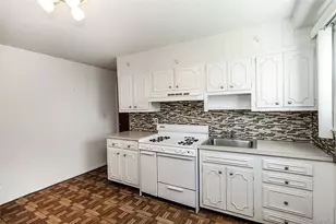 49 Lee Ave, Albertson, NY 11507 - Photo 20