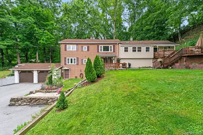17 Dock, Milton, NY 12547 - Photo 2