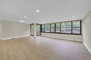 166-10 Powells Cove Blvd, Whitestone, NY 11357 - Photo 6